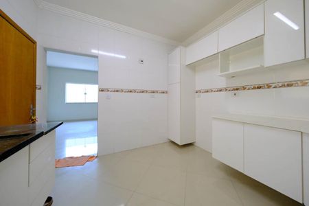 Casa de condomínio à venda com 70m², 2 quartos e 1 vaga