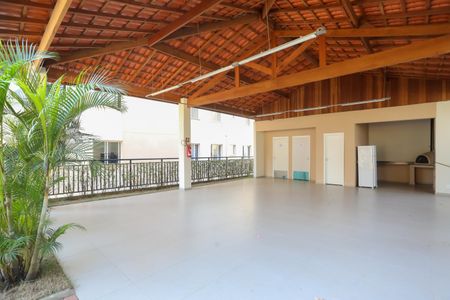 Apartamento para alugar com 44m², 2 quartos e sem vaga Apartamento para alugar com 44m², 2 quartos e sem vagaÁrea comum - Churrasqueira