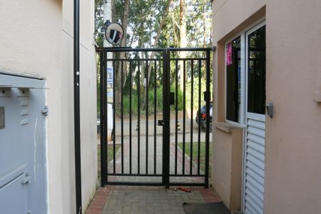 Apartamento para alugar com 44m², 2 quartos e sem vaga Apartamento para alugar com 44m², 2 quartos e sem vagaEntrada