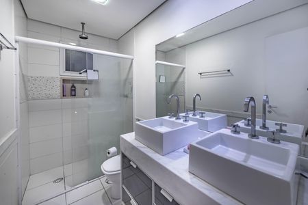 Apartamento à venda com 129m², 2 quartos e 3 vagasBanheiro
