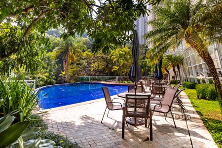 Apartamento à venda com 129m², 2 quartos e 3 vagasÁrea externa