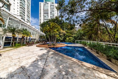 Apartamento à venda com 129m², 2 quartos e 3 vagasÁrea externa