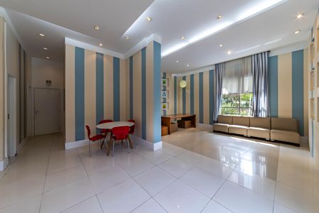 Apartamento à venda com 129m², 2 quartos e 3 vagasÁrea externa