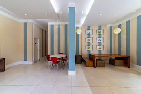 Apartamento à venda com 129m², 2 quartos e 3 vagasÁrea externa