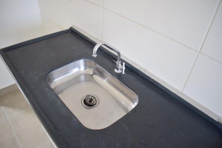 Apartamento para alugar com 48m², 2 quartos e 1 vagaCozinha - Torneira