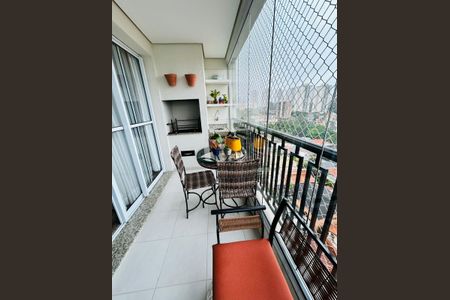 Apartamento para alugar com 45m², 2 quartos e 1 vagaVaranda