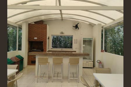 Apartamento para alugar com 45m², 2 quartos e 1 vagaÁrea externa