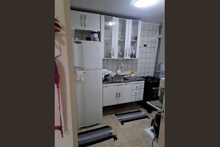 COZINHA de apartamento à venda com 2 quartos, 55m² em Veloso, Osasco