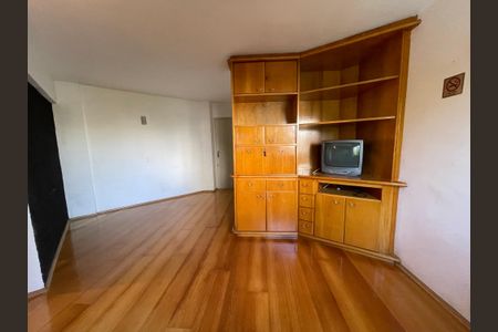 Sala de apartamento para alugar com 3 quartos, 70m² em Butantã, São Paulo