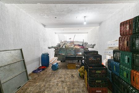 Casa à venda com 300m², 3 quartos e 6 vagas Casa à venda com 300m², 3 quartos e 6 vagasGaragem