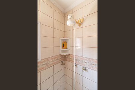 Casa à venda com 300m², 3 quartos e 6 vagas Casa à venda com 300m², 3 quartos e 6 vagasBanheiro 1