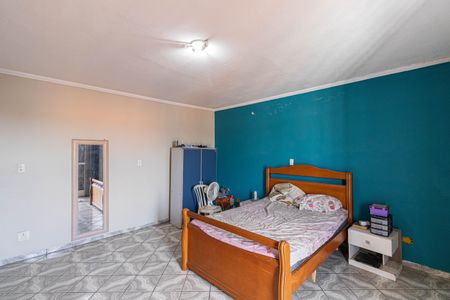 Casa à venda com 300m², 3 quartos e 6 vagas Casa à venda com 300m², 3 quartos e 6 vagasSuíte