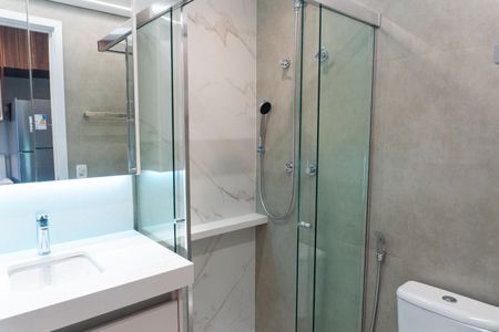 Banheiro de kitnet/studio para alugar com 1 quarto, 24m² em Vila da Saúde, São Paulo