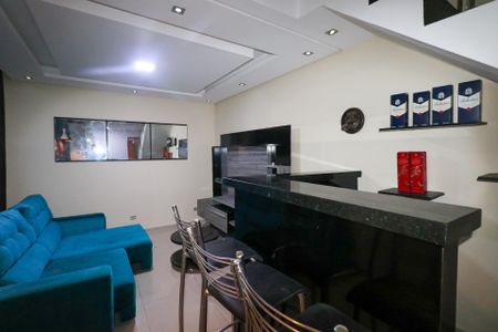 Sala de casa para alugar com 1 quarto, 260m² em Nova Gerti, São Caetano do Sul