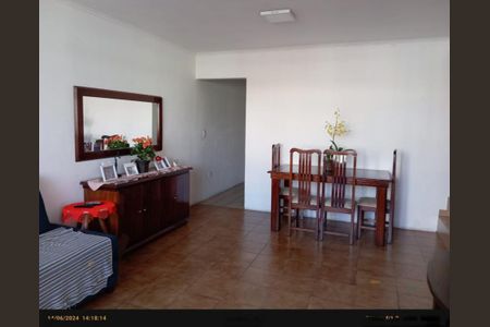 SALA de casa à venda com 4 quartos, 156m² em Vila Yolanda, Osasco