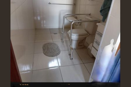 Casa à venda com 156m², 4 quartos e 4 vagasWC
