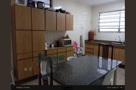 Casa à venda com 156m², 4 quartos e 4 vagasCOZINHA