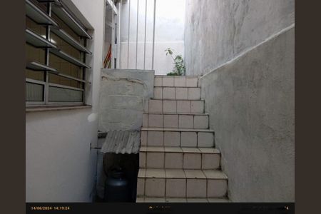 Casa à venda com 156m², 4 quartos e 4 vagasESCADA EXTERNA