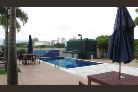 Apartamento à venda com 90m², 2 quartos e 1 vagaÁrea comum - Piscina