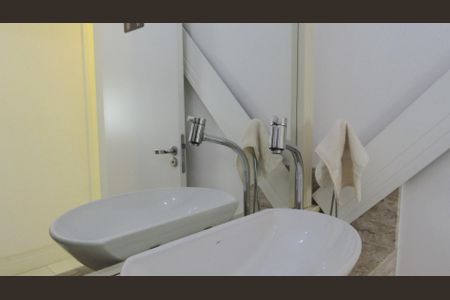 Apartamento à venda com 90m², 2 quartos e 1 vagaLavabo