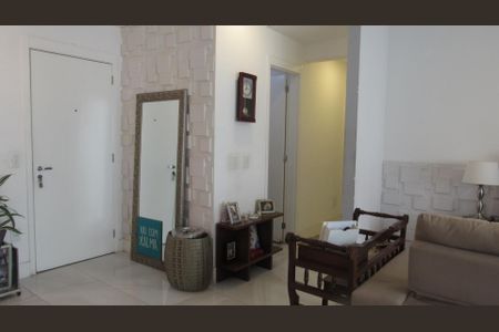 Apartamento à venda com 90m², 2 quartos e 1 vagaSala