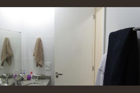 Apartamento à venda com 90m², 2 quartos e 1 vagaBanheiro da Suíte 1