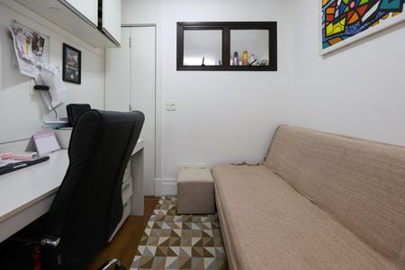 Apartamento à venda com 100m², 2 quartos e 2 vagas Apartamento à venda com 100m², 2 quartos e 2 vagasEscritório