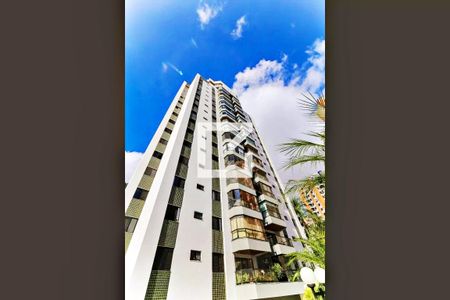 Apartamento à venda com 100m², 2 quartos e 2 vagas Apartamento à venda com 100m², 2 quartos e 2 vagasFachada