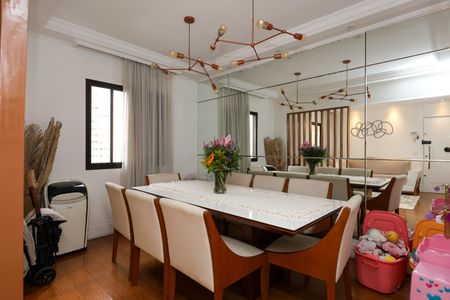 Apartamento à venda com 100m², 2 quartos e 2 vagas Apartamento à venda com 100m², 2 quartos e 2 vagasSala