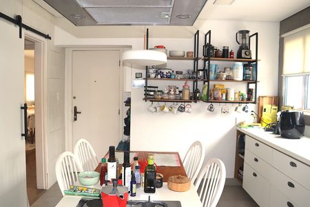 Apartamento à venda com 156m², 3 quartos e 2 vagasCozinha