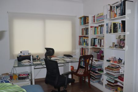 Apartamento à venda com 156m², 3 quartos e 2 vagasEscritório