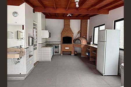 Apartamento à venda com 156m², 3 quartos e 2 vagasChurrasqueira