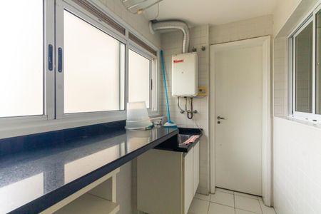 Apartamento à venda com 106m², 3 quartos e 2 vagas Apartamento à venda com 106m², 3 quartos e 2 vagasÁrea de Serviço