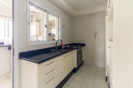 Apartamento à venda com 106m², 3 quartos e 2 vagas Apartamento à venda com 106m², 3 quartos e 2 vagasCozinha