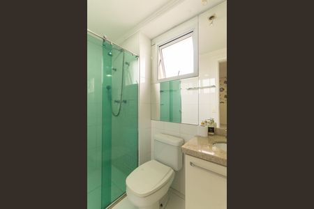 Apartamento à venda com 106m², 3 quartos e 2 vagas Apartamento à venda com 106m², 3 quartos e 2 vagasBanheiro da Suíte