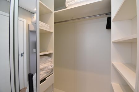 Apartamento para alugar com 50m², 1 quarto e 1 vagaCloset
