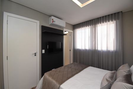 Suíte de apartamento para alugar com 1 quarto, 50m² em São Francisco, Curitiba