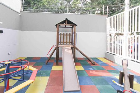 Apartamento para alugar com 25m², 1 quarto e sem vaga Apartamento para alugar com 25m², 1 quarto e sem vagaÁrea comum - Playground