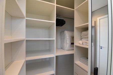 Apartamento para alugar com 50m², 1 quarto e 1 vagaCloset da suíte