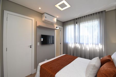 Suíte de apartamento para alugar com 1 quarto, 50m² em São Francisco, Curitiba