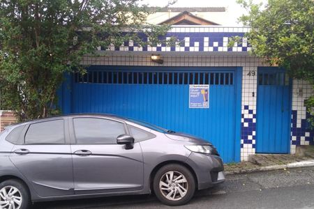 Casa para alugar com 244m², 3 quartos e 2 vagasFachada