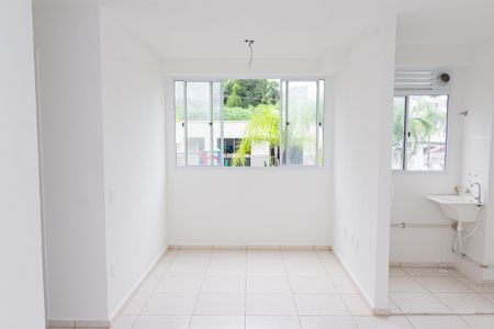 Apartamento para alugar com 42m², 2 quartos e 1 vagaSala