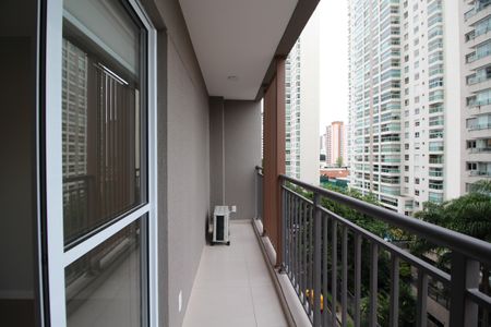 Apartamento para alugar com 30m², 1 quarto e 1 vaga Apartamento para alugar com 30m², 1 quarto e 1 vagaVaranda