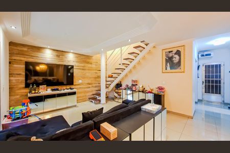 Casa para alugar com 470m², 4 quartos e 4 vagasSala