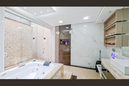 Casa para alugar com 470m², 4 quartos e 4 vagasBanheiro do Quarto 4