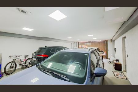 Casa para alugar com 470m², 4 quartos e 4 vagasGaragem