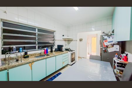 Casa para alugar com 470m², 4 quartos e 4 vagasCozinha