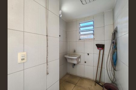 Apartamento à venda com 272m², 4 quartos e 2 vagas Apartamento à venda com 272m², 4 quartos e 2 vagasÁrea de Serviço