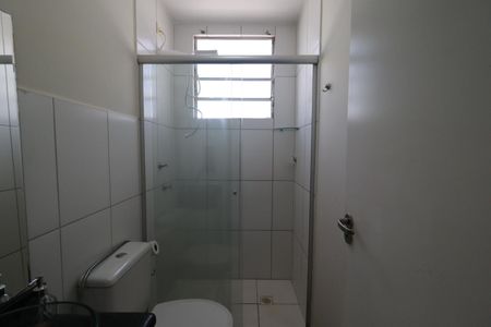 Apartamento para alugar com 54m², 2 quartos e 2 vagas Apartamento para alugar com 54m², 2 quartos e 2 vagasBanheiro da Suíte