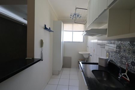 Apartamento para alugar com 54m², 2 quartos e 2 vagas Apartamento para alugar com 54m², 2 quartos e 2 vagasCozinha